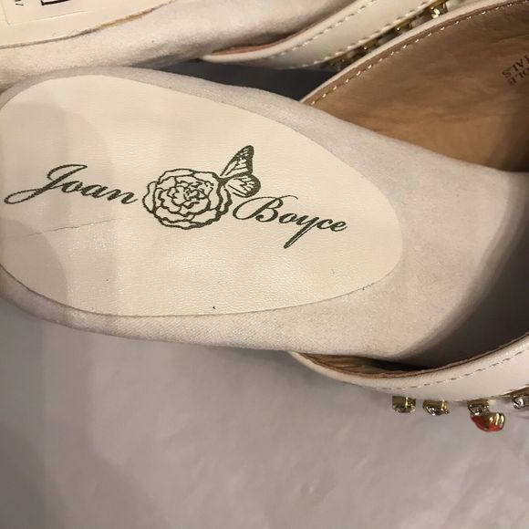 JOAN BOYCE‎ WHITNEY WHITE STUDDED SIZE 8M OPEN TOE SLIDES SHOES  NEW - Picture 8 of 11